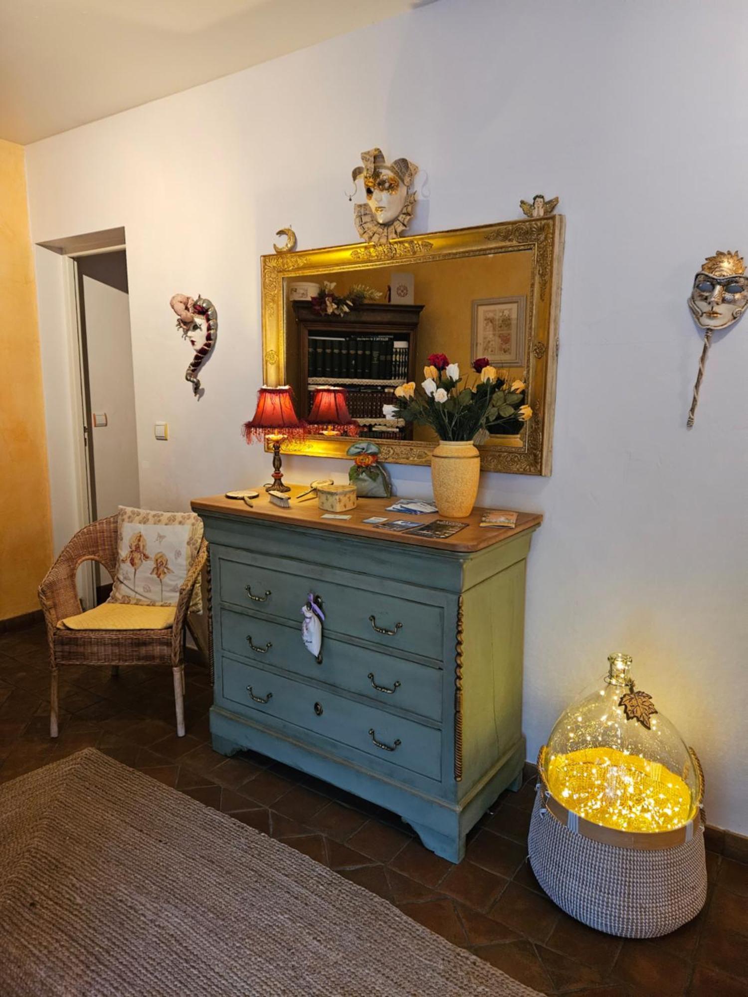 Bastide Des Oliviers Bed & Breakfast Moustiers-Sainte-Marie Ngoại thất bức ảnh